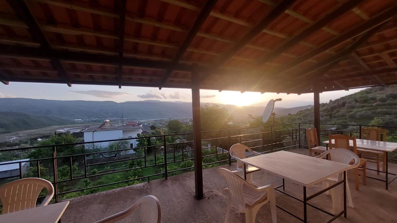 Guest House Xhaferaj Berat Exterior foto
